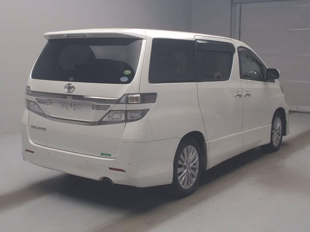 TOYOTA VELLFIRE