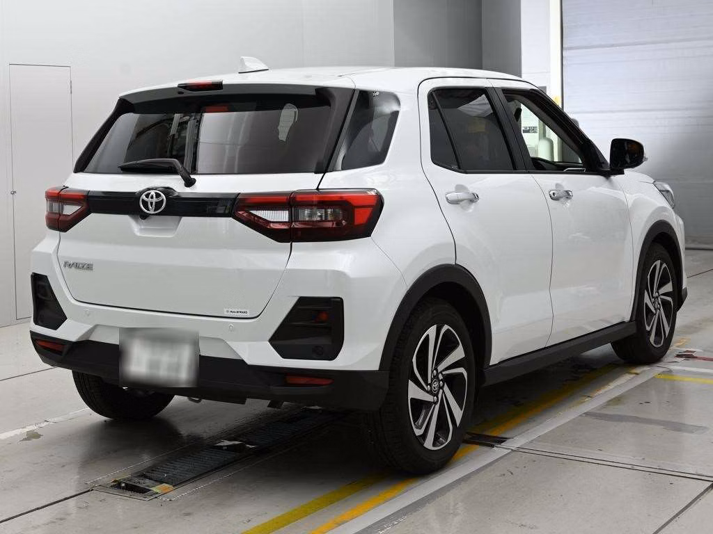 TOYOTA RAIZE