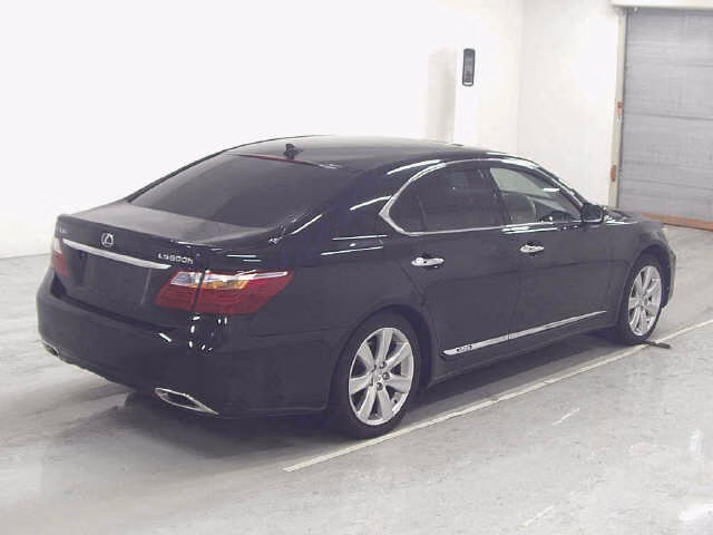 LEXUS LS600H