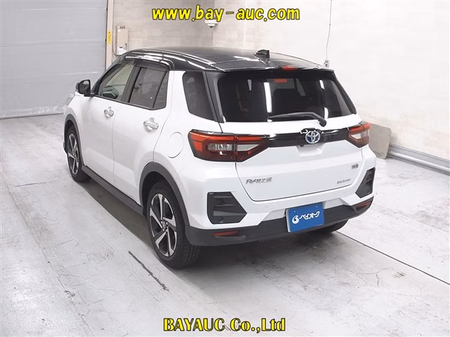 TOYOTA RAIZE