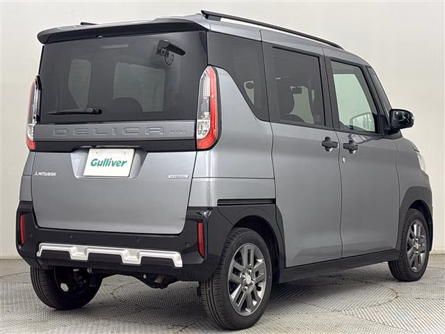 MITSUBISHI DELICA MINI