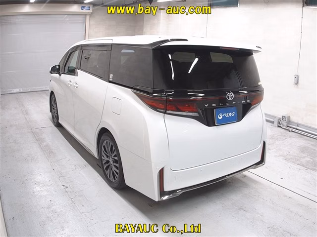 TOYOTA VELLFIRE