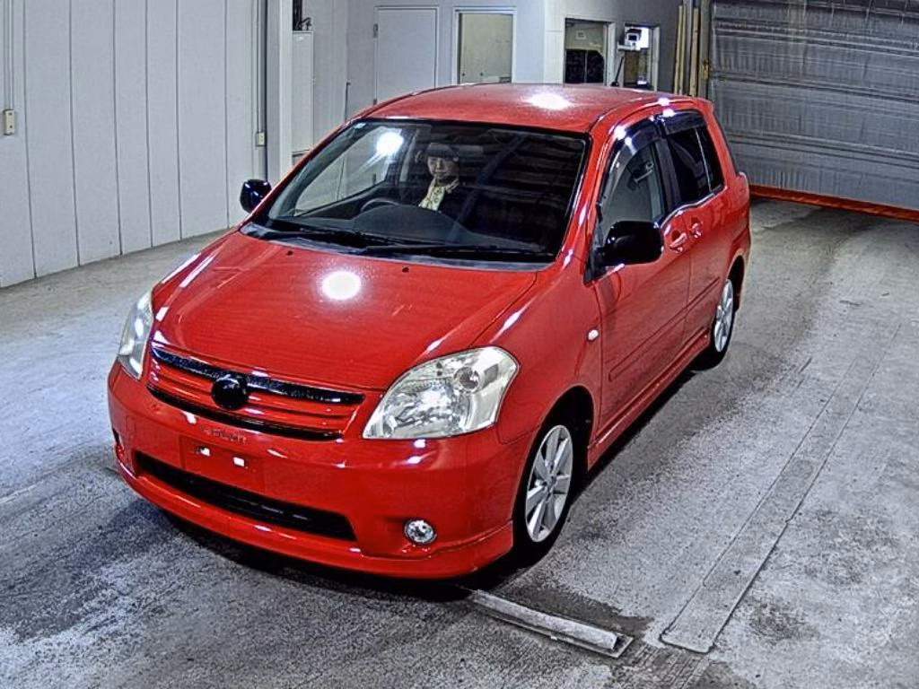 TOYOTA RAUM