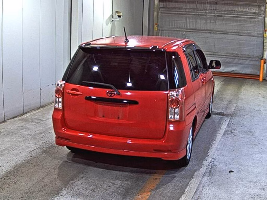 TOYOTA RAUM