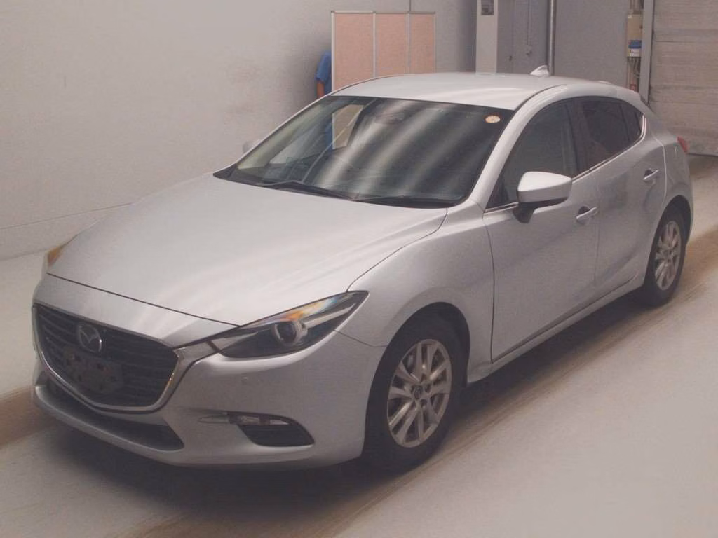 MAZDA AXELA