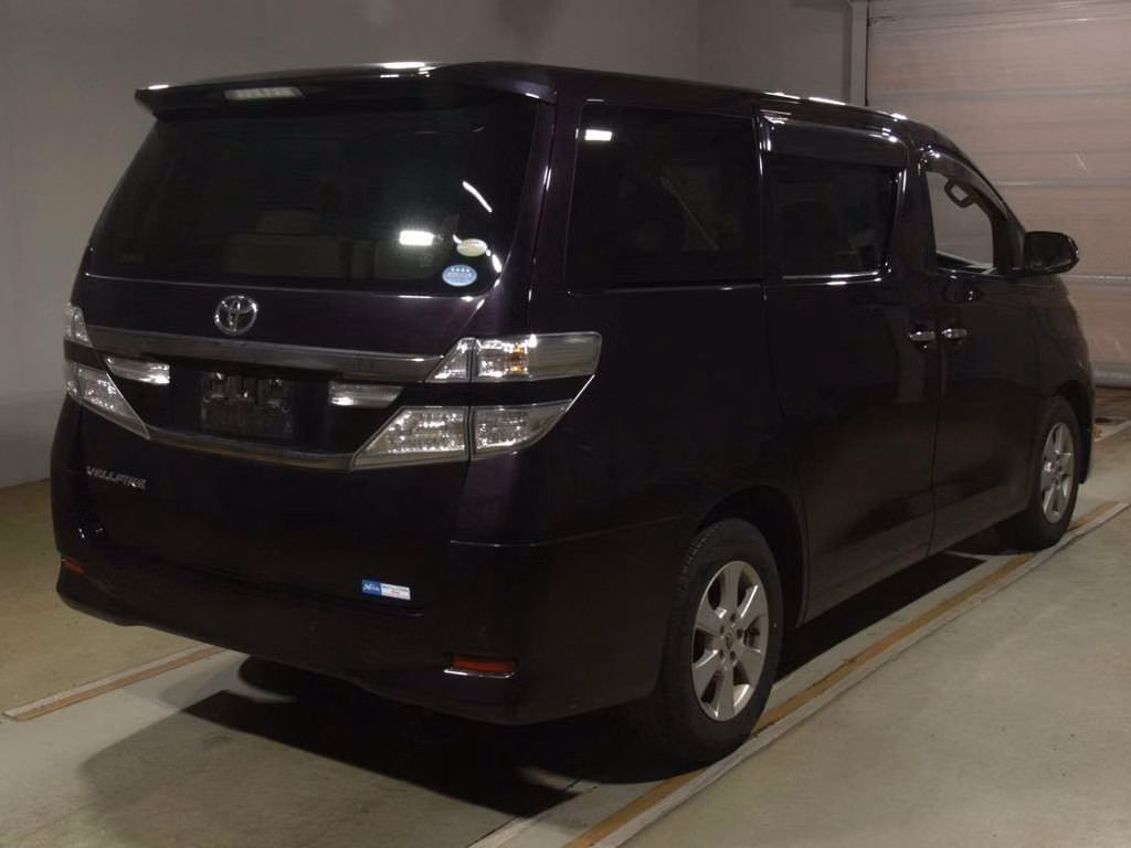 TOYOTA VELLFIRE