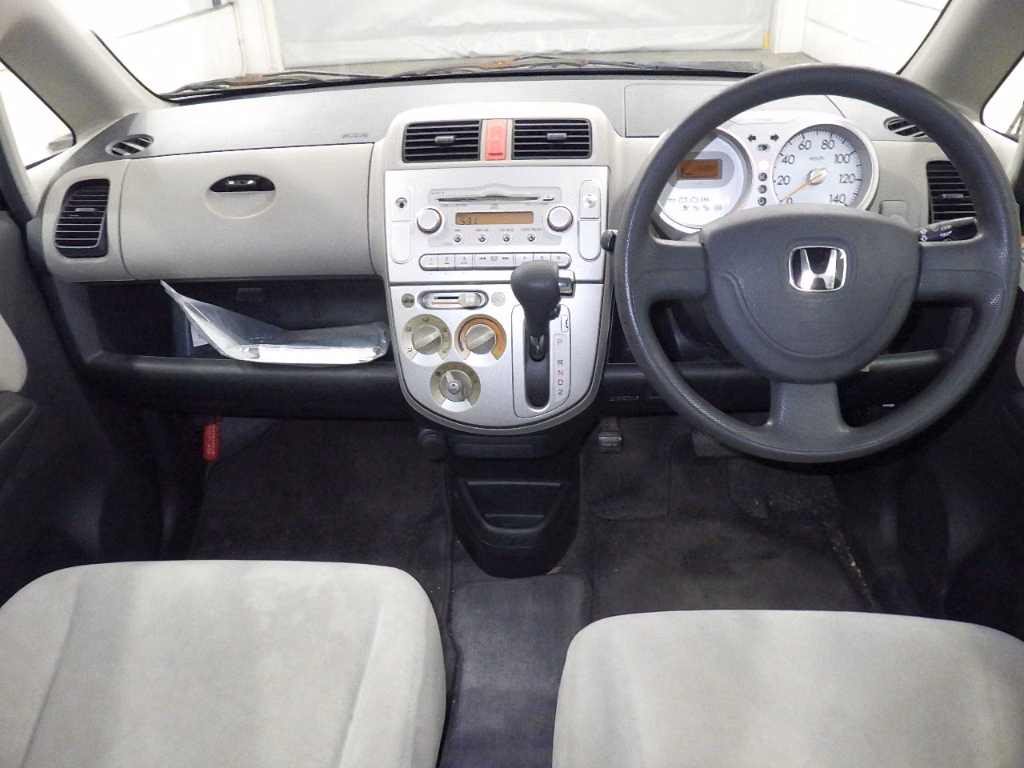 HONDA LIFE