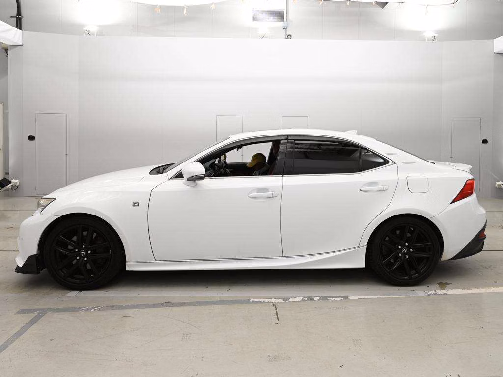 LEXUS IS350