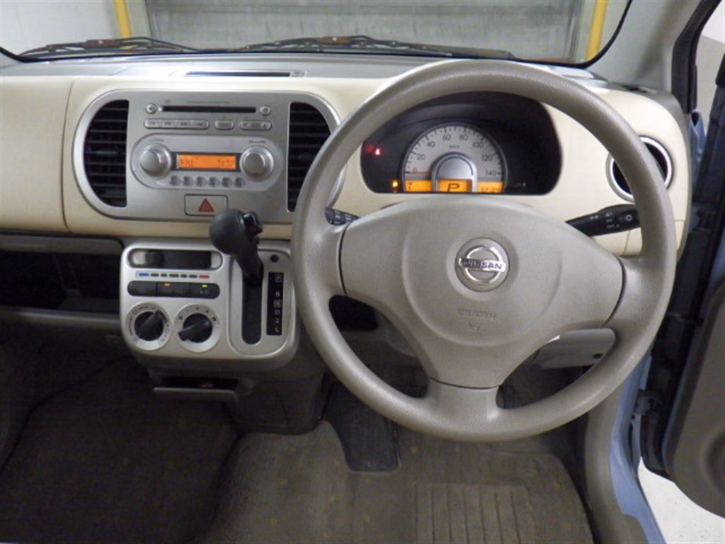 NISSAN MOCO