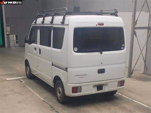 MITSUBISHI MINICAB