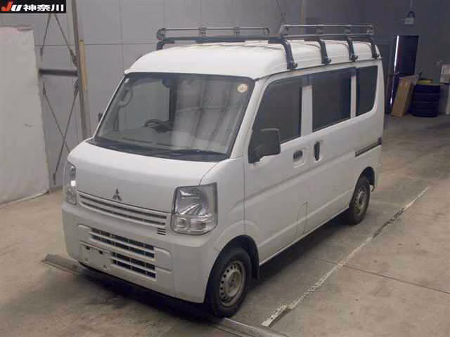 MITSUBISHI MINICAB