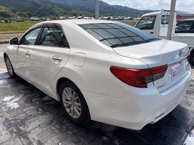 TOYOTA MARK X