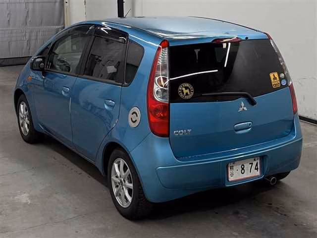 MITSUBISHI COLT