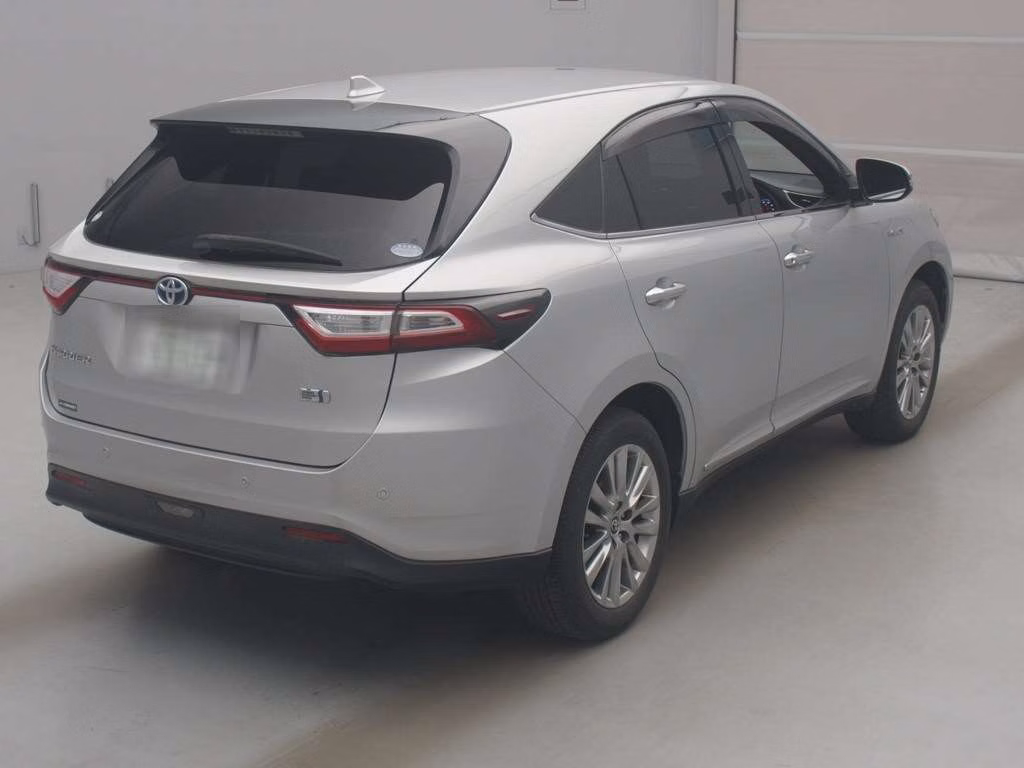 TOYOTA HARRIER