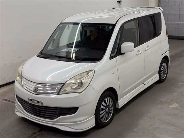 MITSUBISHI DELICA D:2