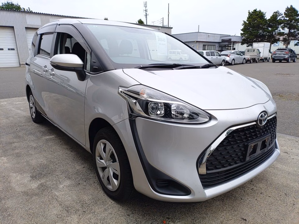 TOYOTA SIENTA