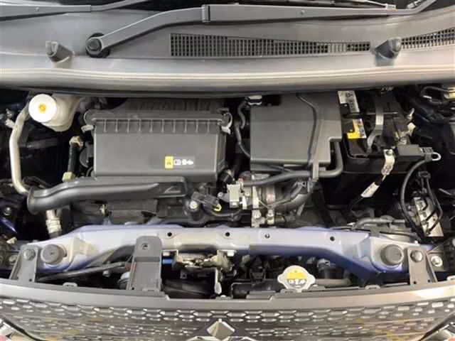 MITSUBISHI EK X