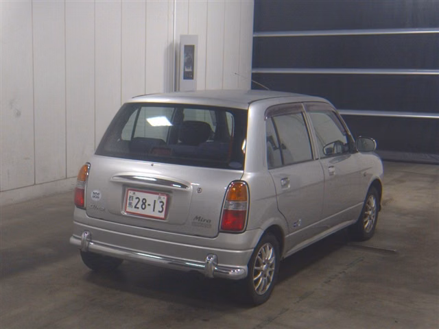 DAIHATSU MIRA GINO