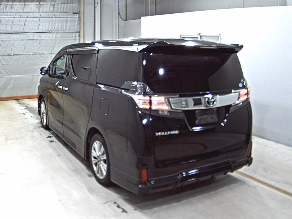 TOYOTA VELLFIRE