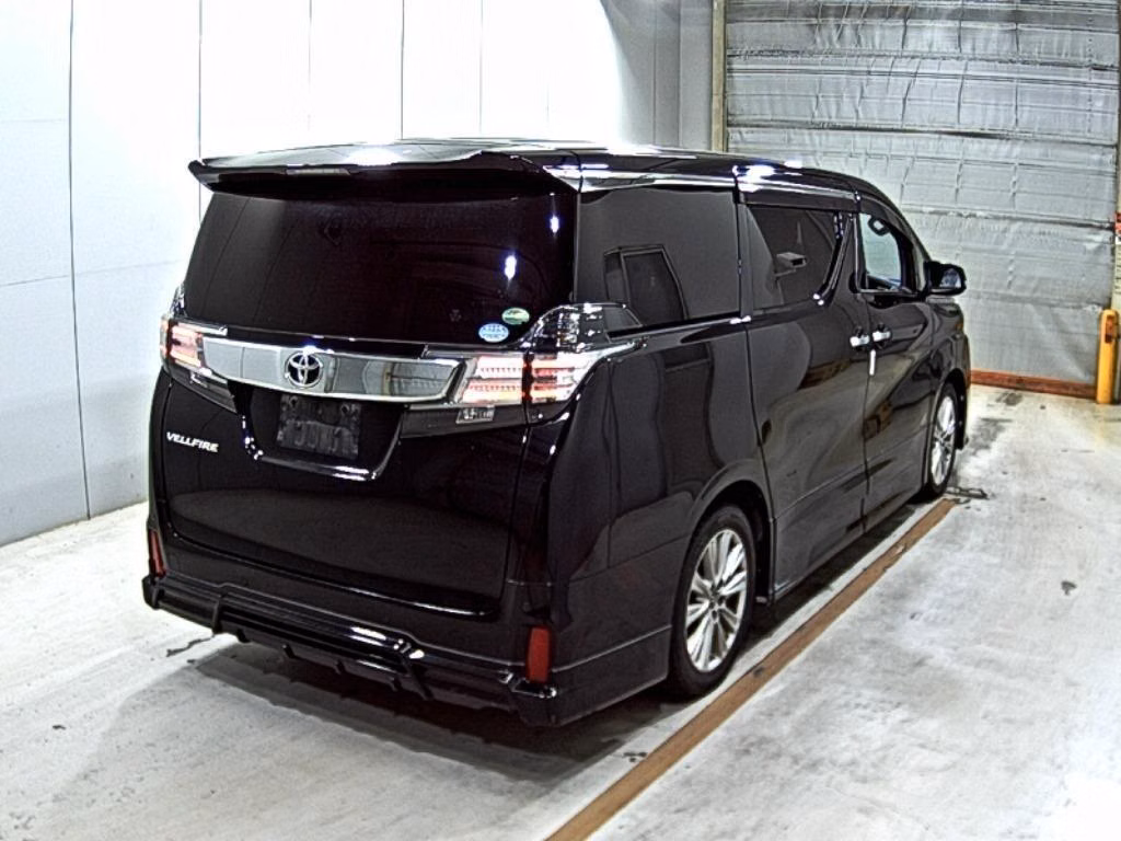 TOYOTA VELLFIRE