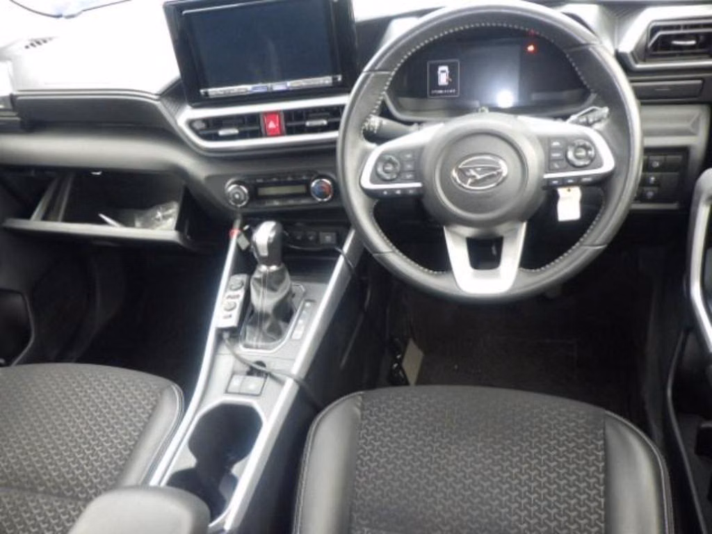 DAIHATSU ROCKY