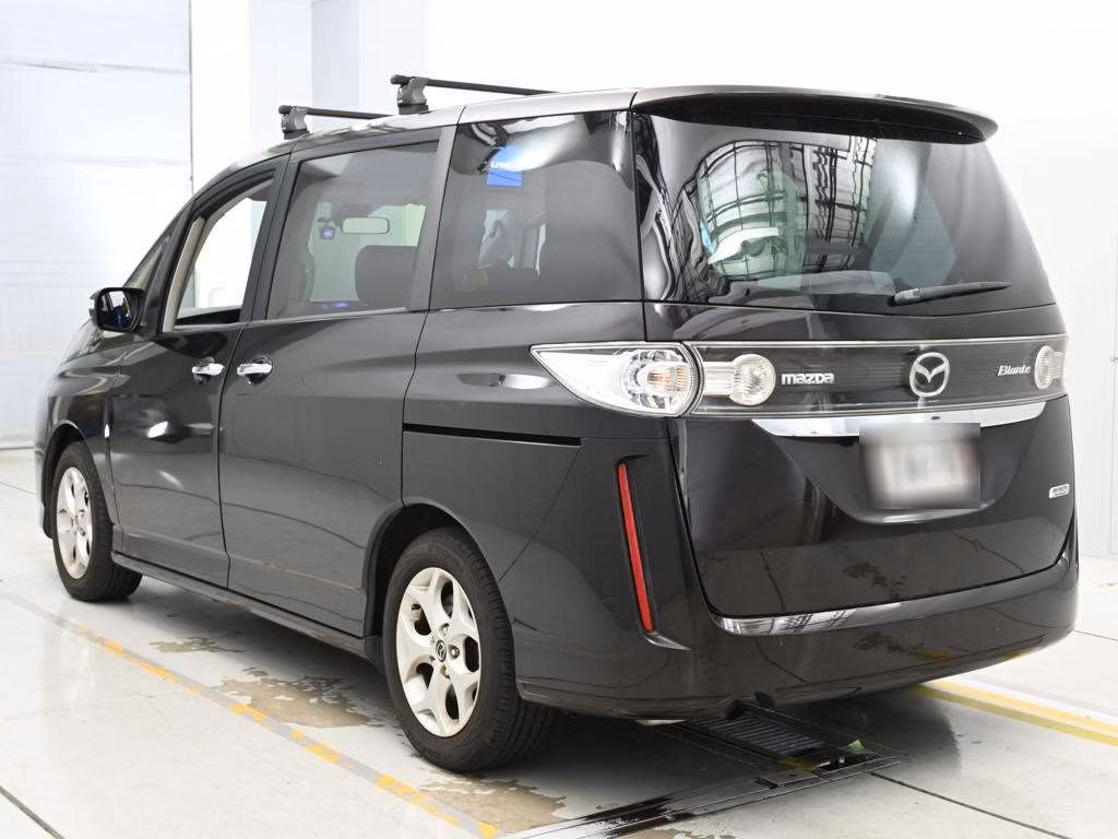 MAZDA BIANTE