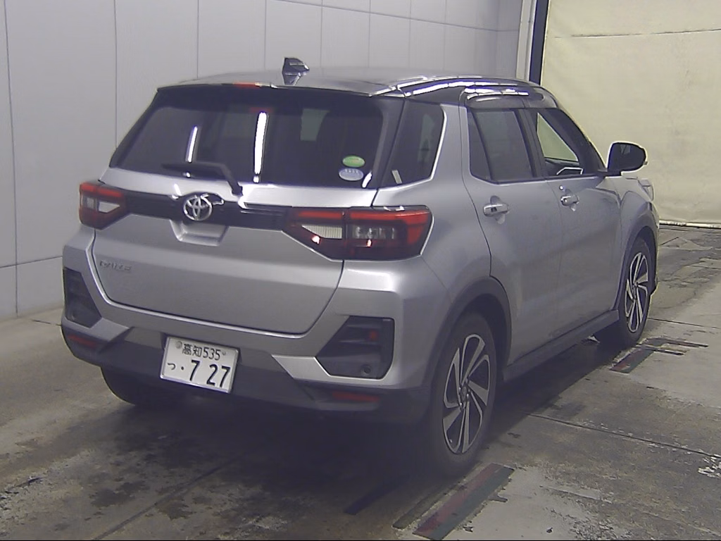 TOYOTA RAIZE