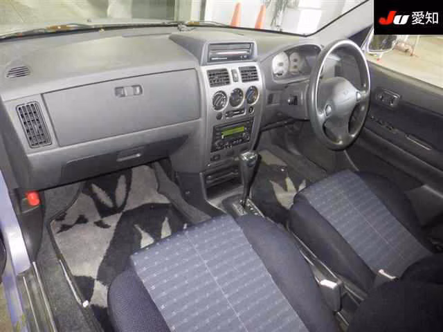 DAIHATSU STORIA