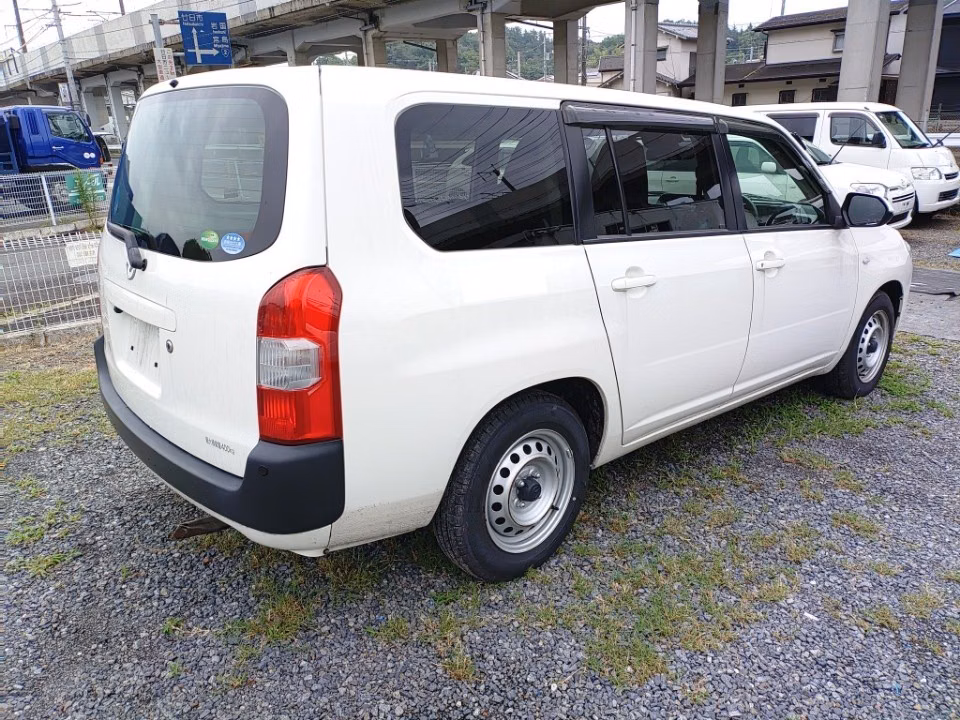 MAZDA FAMILIA
