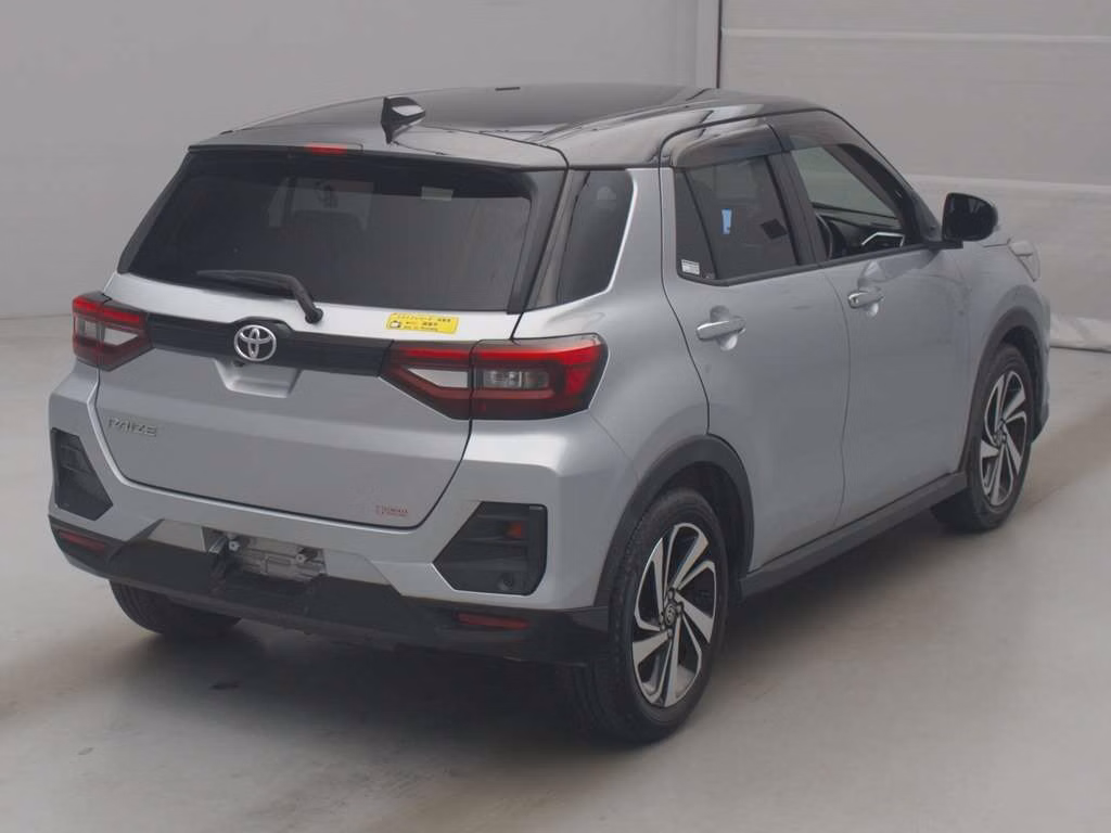 TOYOTA RAIZE