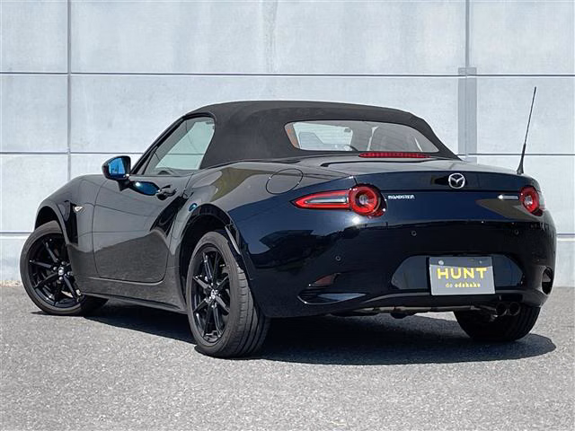 MAZDA ROADSTER
