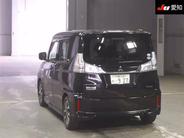 MITSUBISHI DELICA D:2