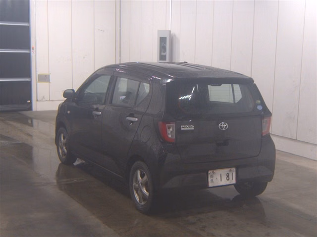 TOYOTA PIXIS EPOCH