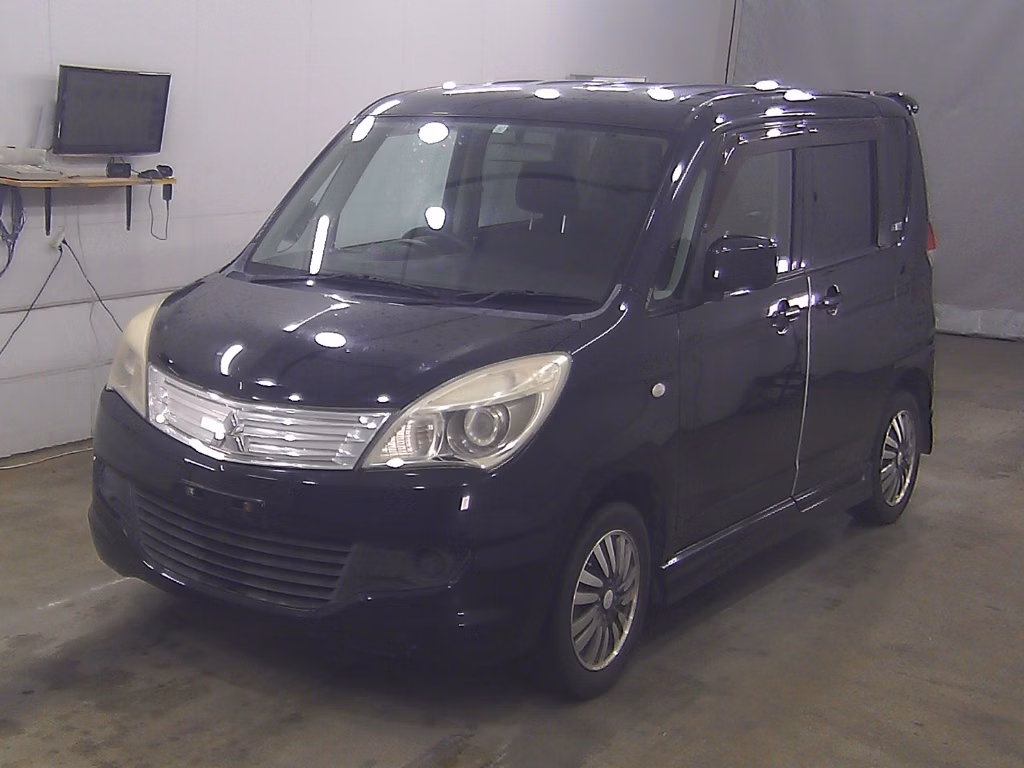 MITSUBISHI DELICA D:2