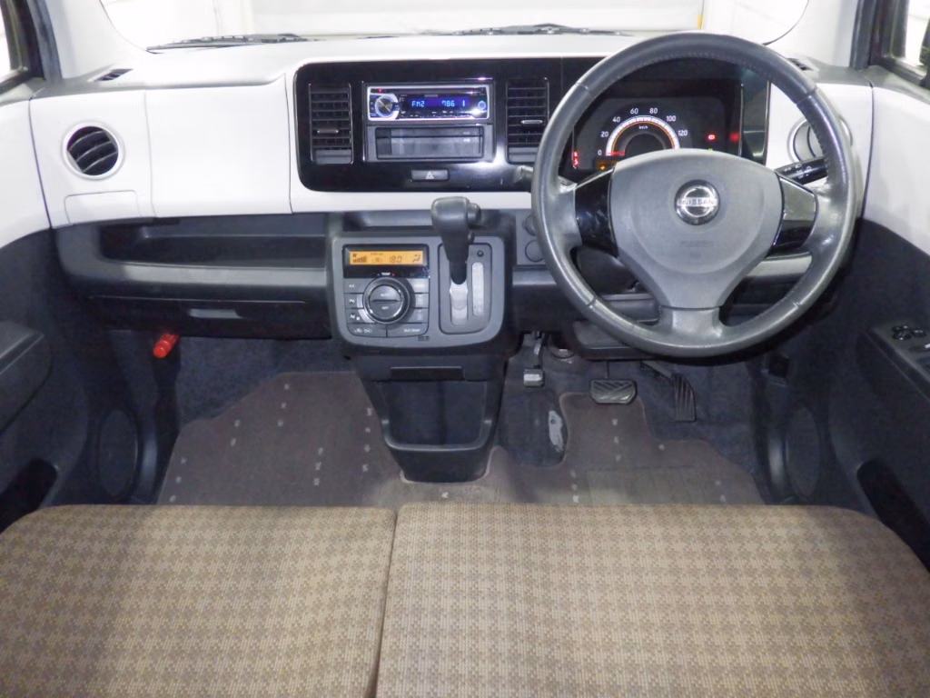 NISSAN MOCO