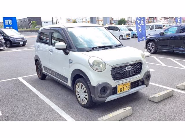 DAIHATSU CAST