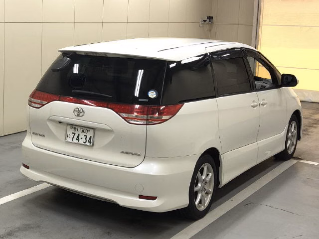 TOYOTA ESTIMA