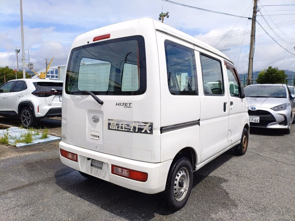 DAIHATSU HIJET