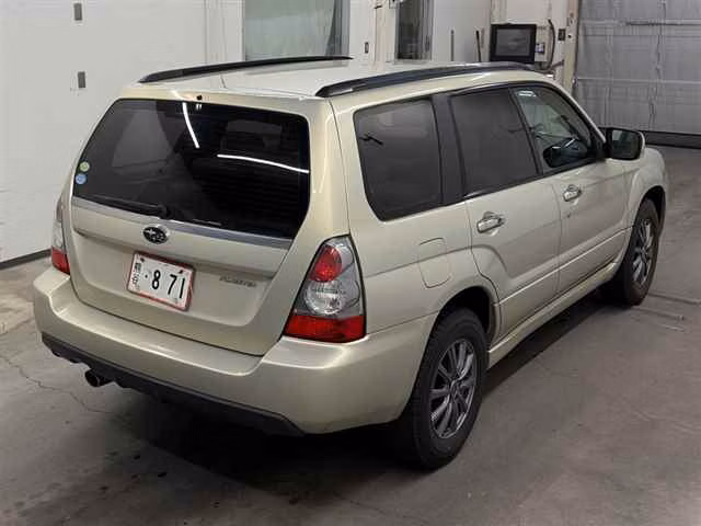 SUBARU FORESTER