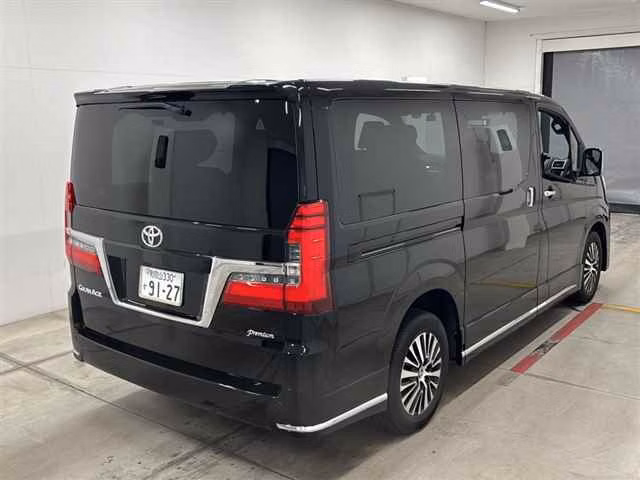 TOYOTA GRANACE