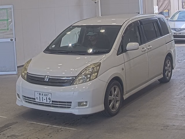 TOYOTA ISIS