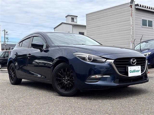 MAZDA AXELA