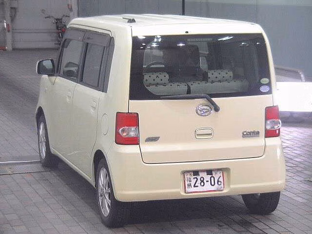 DAIHATSU MOVE CONTE