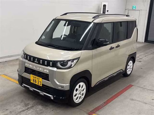 MITSUBISHI DELICA MINI