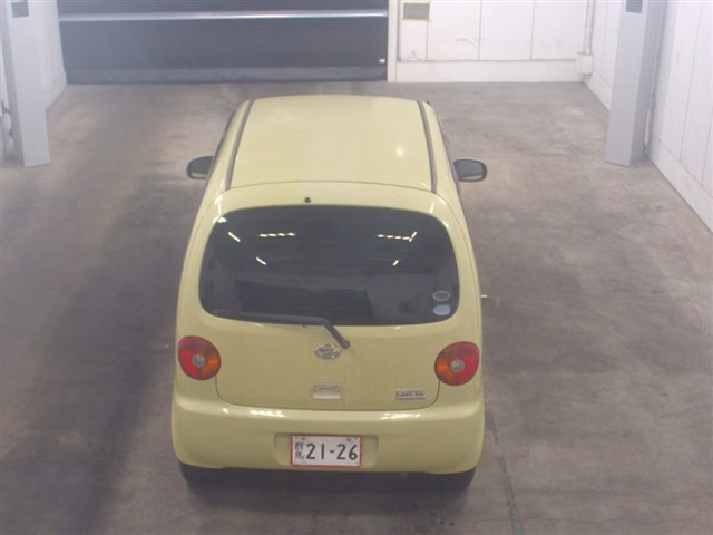 DAIHATSU MOVE LATTE