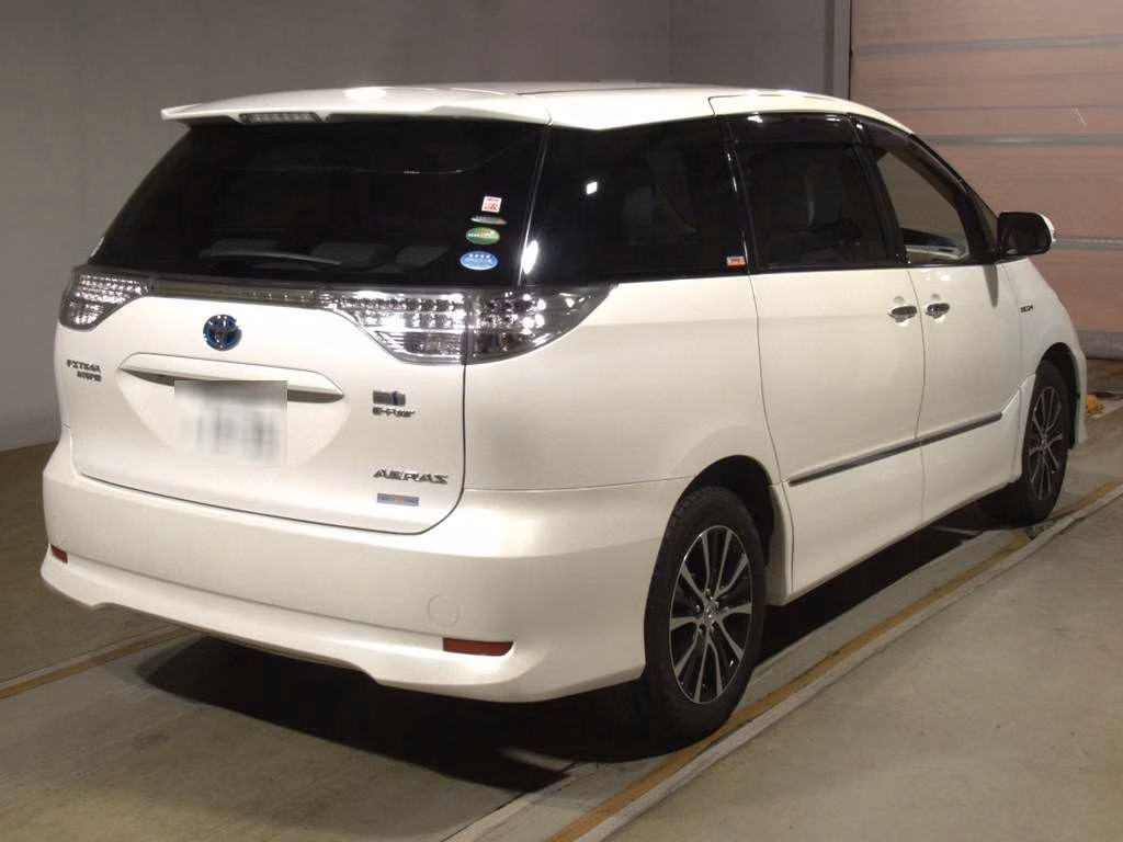 TOYOTA ESTIMA