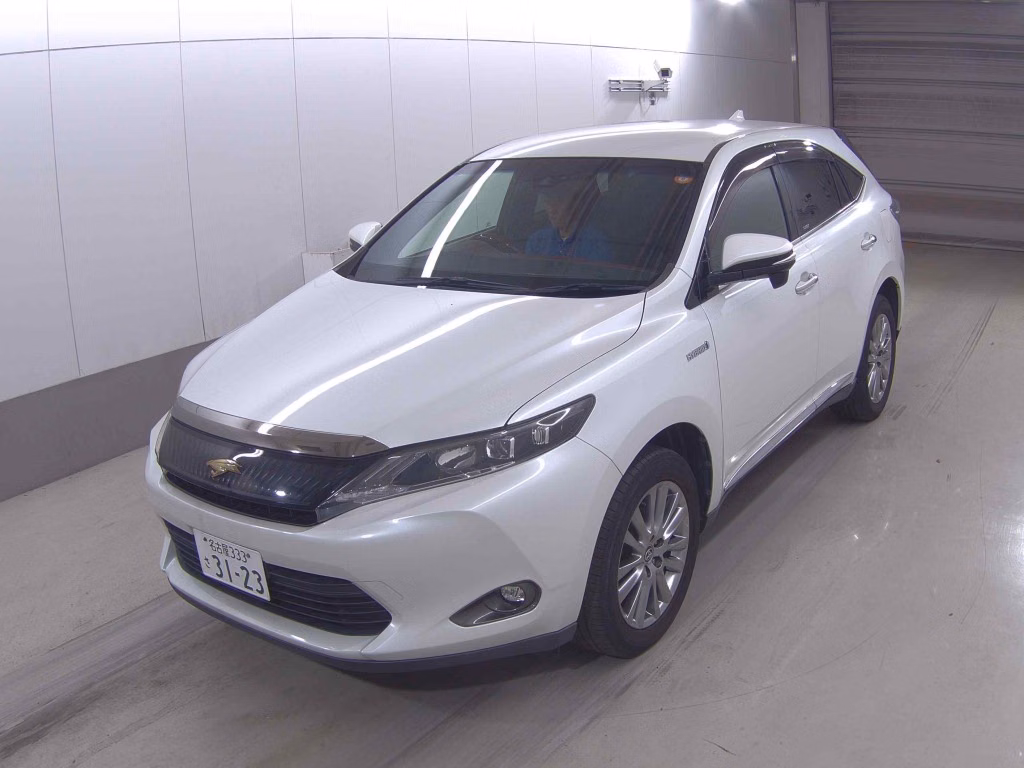 TOYOTA HARRIER