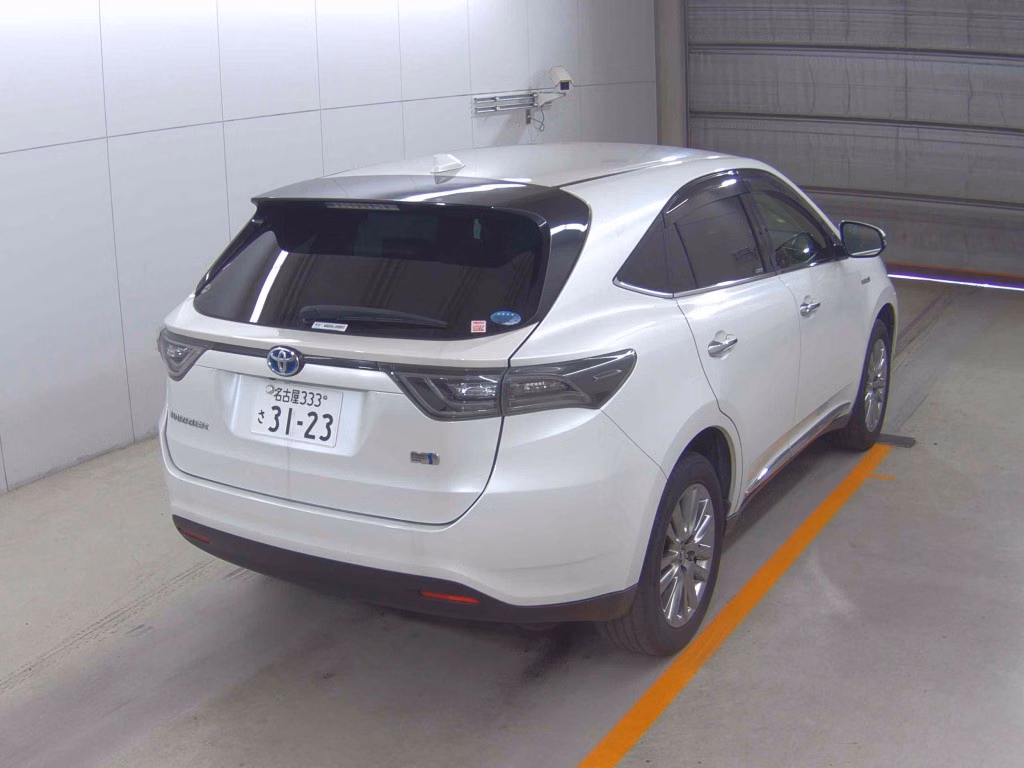 TOYOTA HARRIER