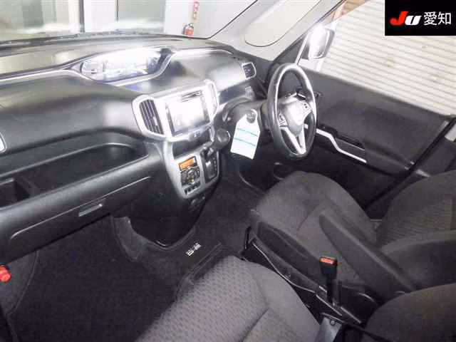 MITSUBISHI DELICA D:2