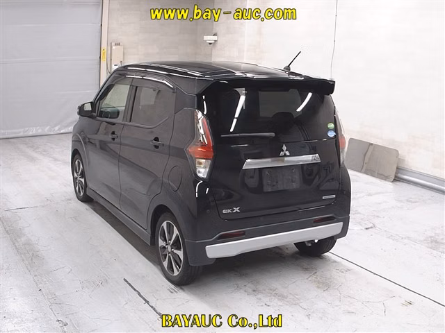 MITSUBISHI EK X